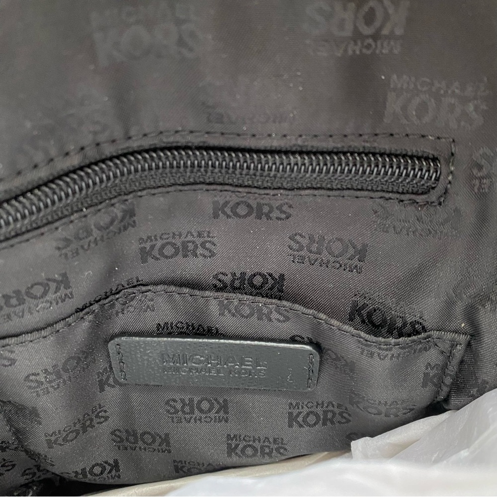 NWT Michael Kors Y2K Cindy black leather dome satchel - Picture 10 of 16